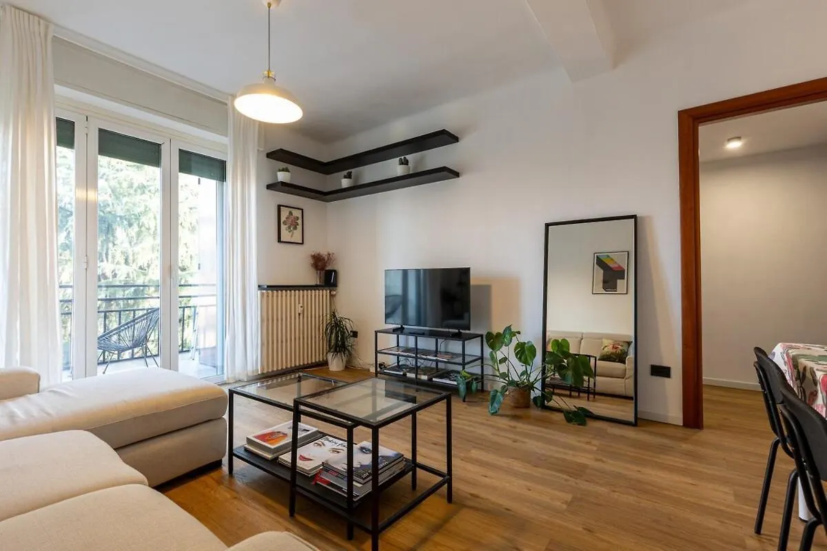 Family Friendly & Spacious W Balcony Near Metro Milaan